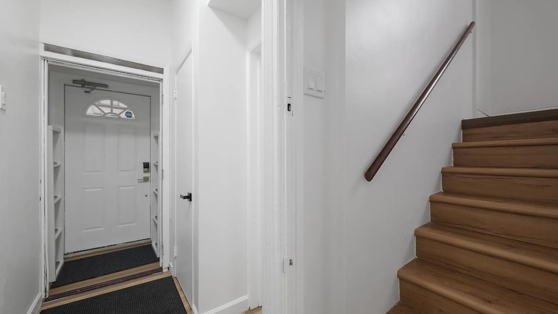 Homestay Shadyside, Pittsburgh !G Modern And Bright Private Bedroom With Shared Bathroom